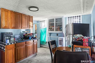 160 Springdale Avenue, Meriden, CT 06451 - Photo 13