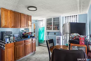 160 Springdale Ave, Meriden, CT 06451 - Photo 13