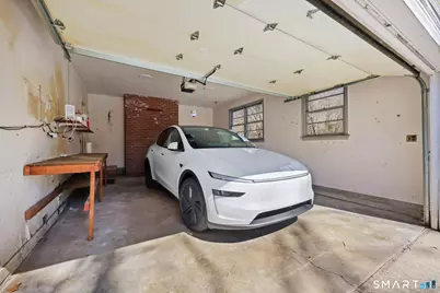 420 Valley Road, Greenwich, CT 06807 - Photo 19