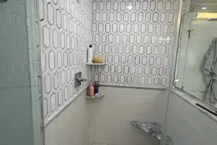 1 Island Dr, Norwalk, CT 06855 - Photo 17