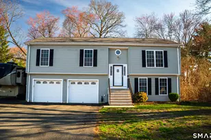 37 Autumn Ln, East Hartford, CT 06108 - Photo 1