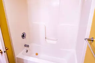 37 Autumn Ln, East Hartford, CT 06108 - Photo 35