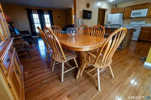 37 Autumn Ln, East Hartford, CT 06108 - Photo 15