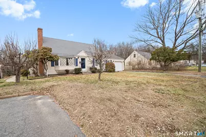 9 Foxcroft Road, Enfield, CT 06082 - Photo 3