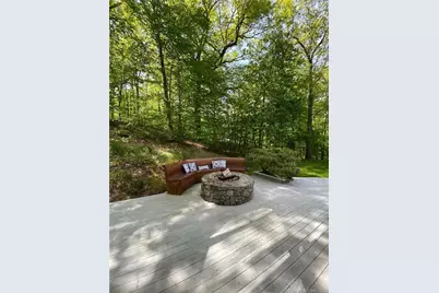 91 Raymond Street, Darien, CT 06820 - Photo 35