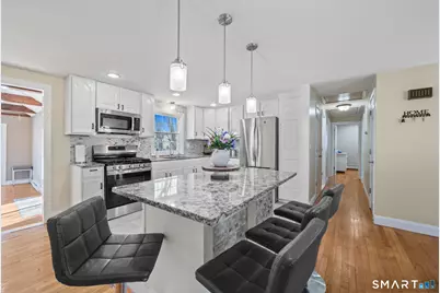 18 Crestwood Trail, East Hartford, CT 06118 - Photo 7