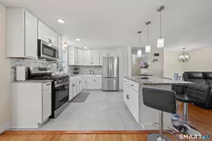 18 Crestwood Trail, East Hartford, CT 06118 - Photo 11