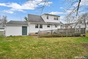 17 Kingsland Ave, Wallingford, CT 06492 - Photo 7