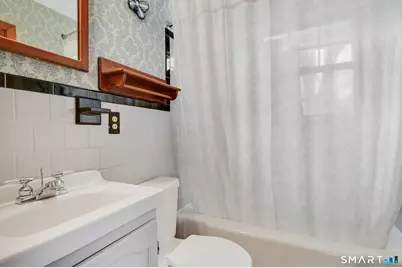 17 Kingsland Avenue, Wallingford, CT 06492 - Photo 37