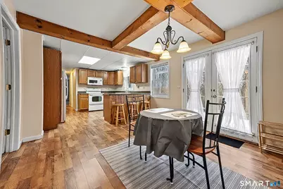 15 Indian Hill Lane #Lower level apartment, Newtown, CT 06482 - Photo 3