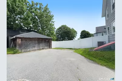 163 Willetts Avenue, New London, CT 06320 - Photo 7