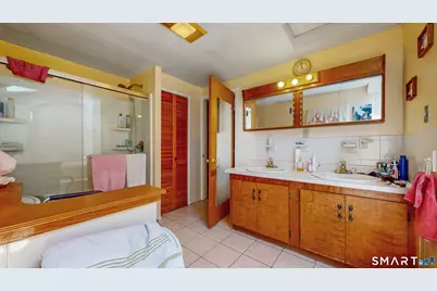 44 Midian Avenue, Windsor, CT 06095 - Photo 11