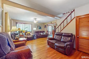 44 Midian Ave, Windsor, CT 06095 - Photo 5