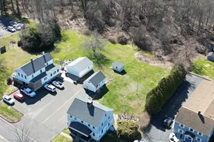 121 Saybrook Rd, Middletown, CT 06457 - Photo 21