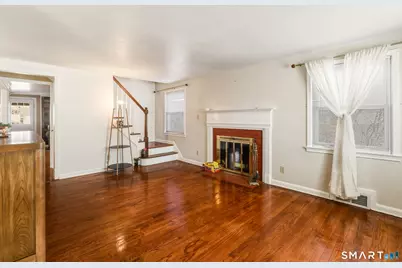 26 Saint Augustine Street #Room 1, West Hartford, CT 06110 - Photo 5