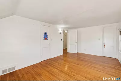 26 Saint Augustine Street #Room 1, West Hartford, CT 06110 - Photo 23