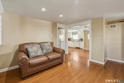 26 Saint Augustine Street #Room 1, West Hartford, CT 06110 - Photo 13