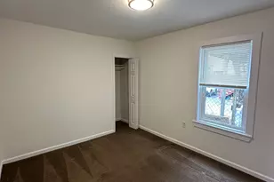 162 Norwich Ave, Norwich, CT 06360 - Photo 13