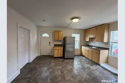 162 Norwich Avenue #1, Norwich, CT 06360 - Photo 3