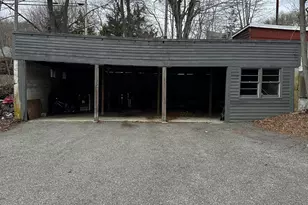 162 Norwich Ave, Norwich, CT 06360 - Photo 21