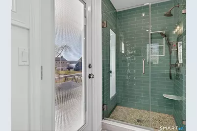 22 Park Drive, Waterford, CT 06385 - Photo 19