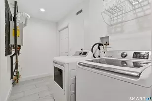 107 Strawberry Hill Ave, Norwalk, CT 06851 - Photo 13