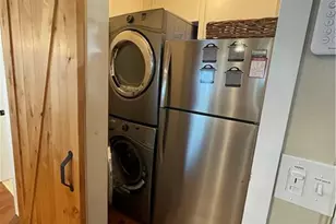 59 Melba St, Milford, CT 06460 - Photo 17