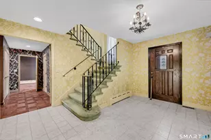 232 Maybrook Rd, Waterbury, CT 06708 - Photo 3