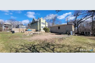 2784 East Main Street, Waterbury, CT 06705 - Photo 9