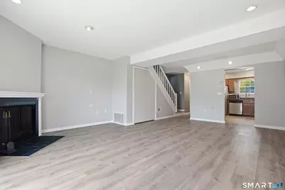 93 Park Avenue #1806, Danbury, CT 06810 - Photo 11