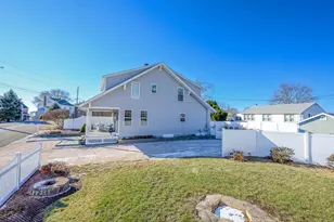 77 Morgan Ave, East Haven, CT 06512 - Photo 9