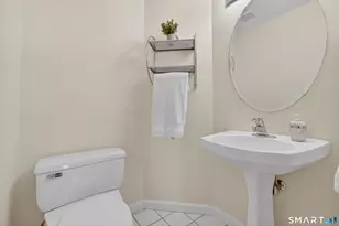 1502 Pinnacle Way, Danbury, CT 06811 - Photo 5