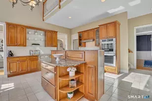 80 Aspen Dr, Glastonbury, CT 06073 - Photo 7