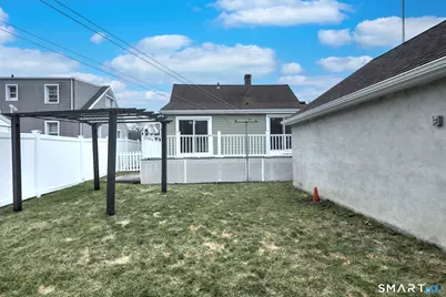 76 Luther Street, Bridgeport, CT 06606 - Photo 5