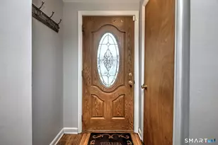 76 Luther St, Bridgeport, CT 06606 - Photo 9