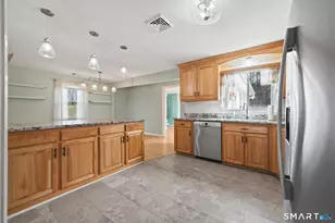 47 Eckert Rd, Newington, CT 06111 - Photo 5