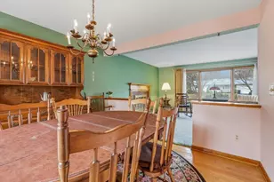 131 Oxbow Dr, Meriden, CT 06450 - Photo 7