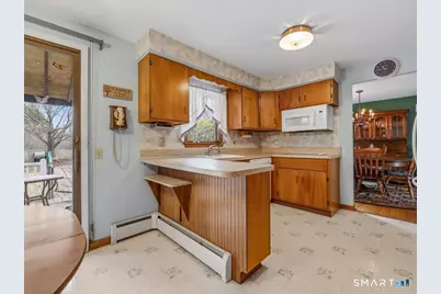 131 Oxbow Drive, Meriden, CT 06450 - Photo 13