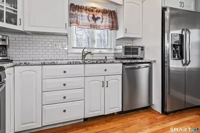 50 Ferndale Avenue, Waterbury, CT 06708 - Photo 23