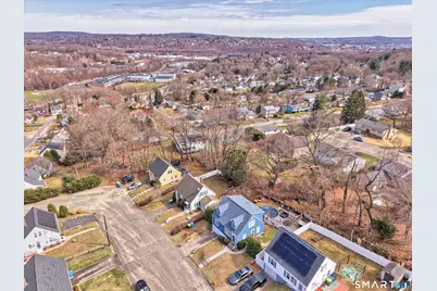 50 Ferndale Avenue, Waterbury, CT 06708 - Photo 5