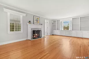 4 Woodridge Cir, Trumbull, CT 06611 - Photo 17