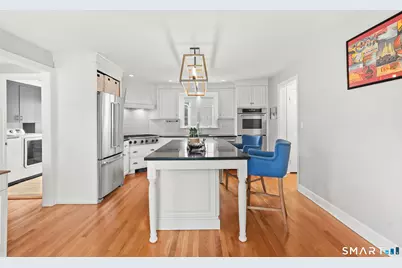 4 Woodridge Circle, Trumbull, CT 06611 - Photo 13