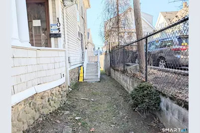 105 Washington Terrace, Bridgeport, CT 06604 - Photo 3