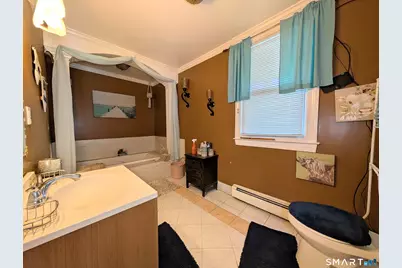 105 Washington Terrace, Bridgeport, CT 06604 - Photo 19