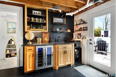 17 College Street, Old Saybrook, CT 06475 - Photo 25