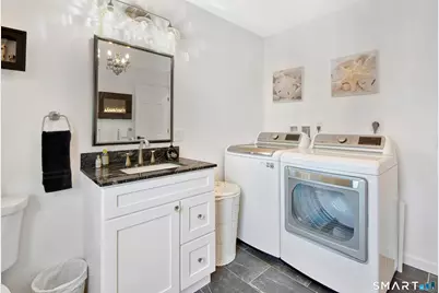 17 College Street, Old Saybrook, CT 06475 - Photo 21