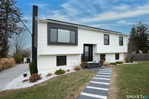 17 College St, Old Saybrook, CT 06475 - Photo 15