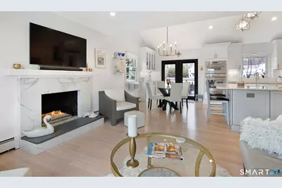 17 College Street, Old Saybrook, CT 06475 - Photo 1