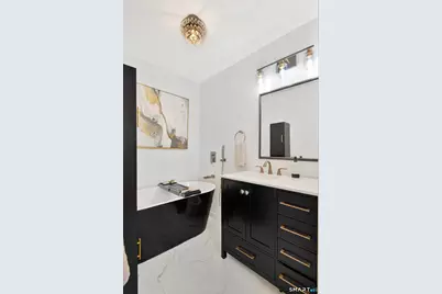 17 College Street, Old Saybrook, CT 06475 - Photo 17