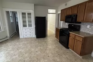 18 Carmody St, New Britain, CT 06053 - Photo 7